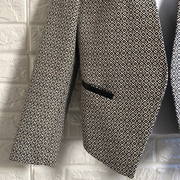 Bar III open‎ front geometric maze print blazer Women’s Size XS - Picture 3 of 6